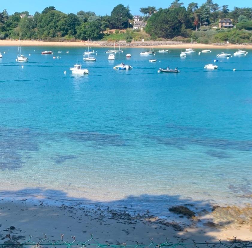 Magnifique Bas De Villa Deux Chambres Situe Pres Des Plages Et Du Golf Saint-Briac-sur-Mer Kültér fotó